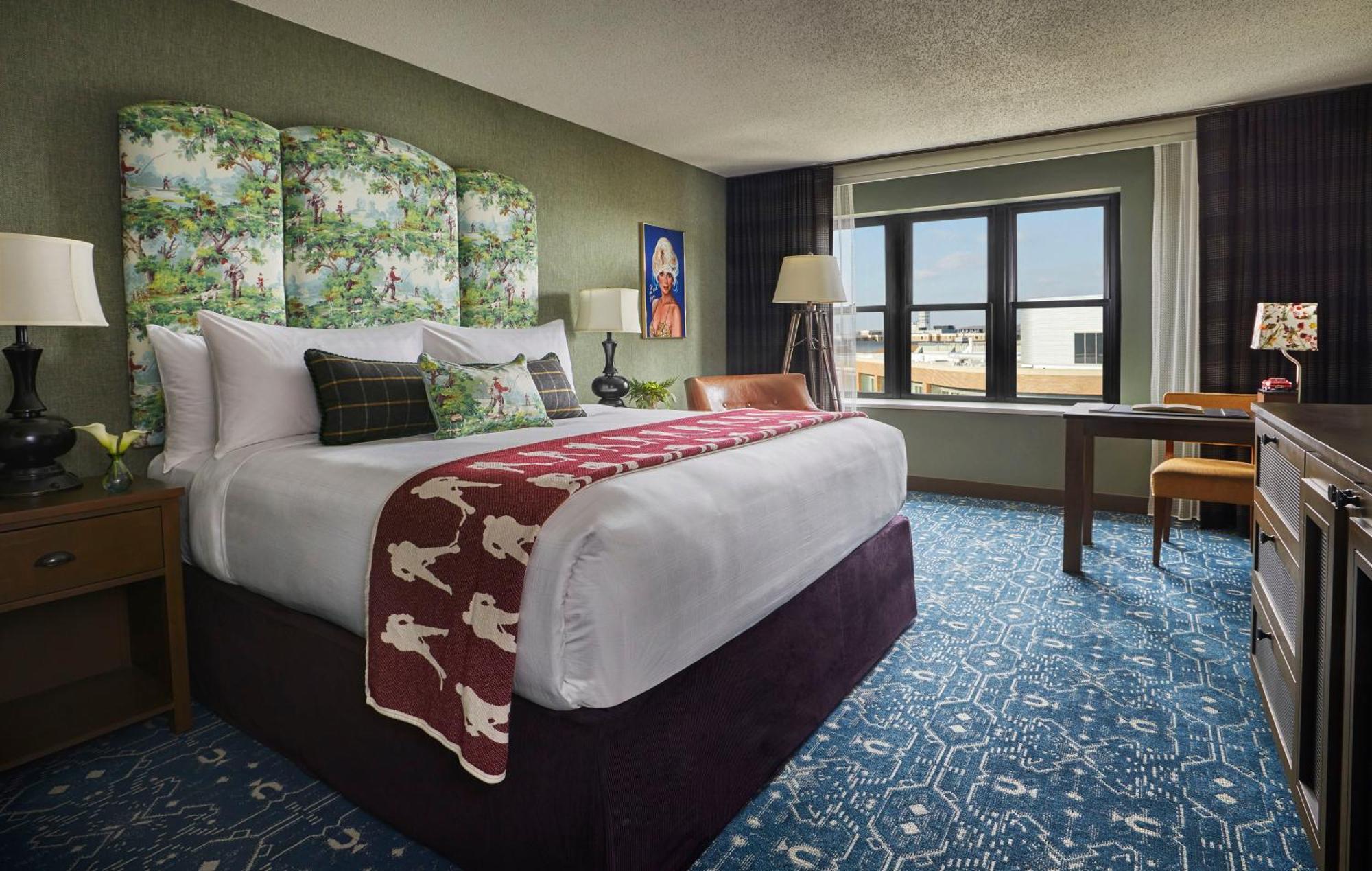 Graduate By Hilton Minneapolis Exterior photo